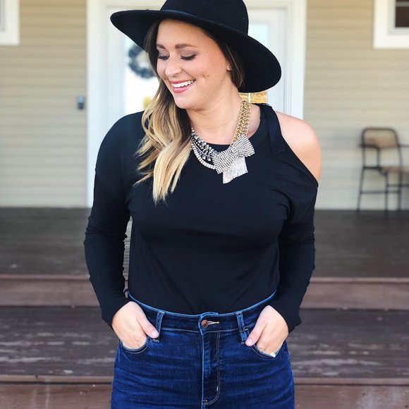 The Buckle Up Cold Shoulder Top - Picture 2 of 2